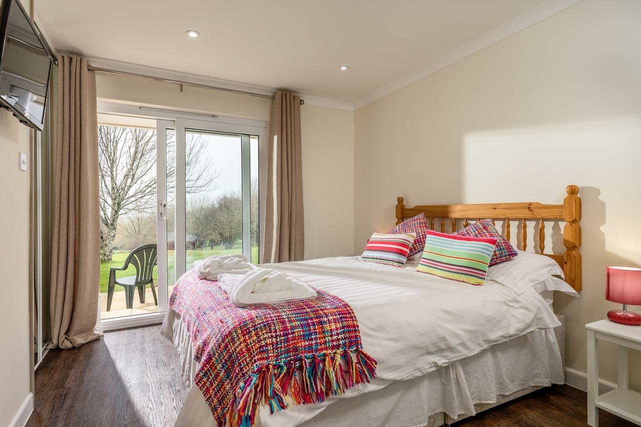 Carvynick Holiday Park Saint Enoder Esterno foto